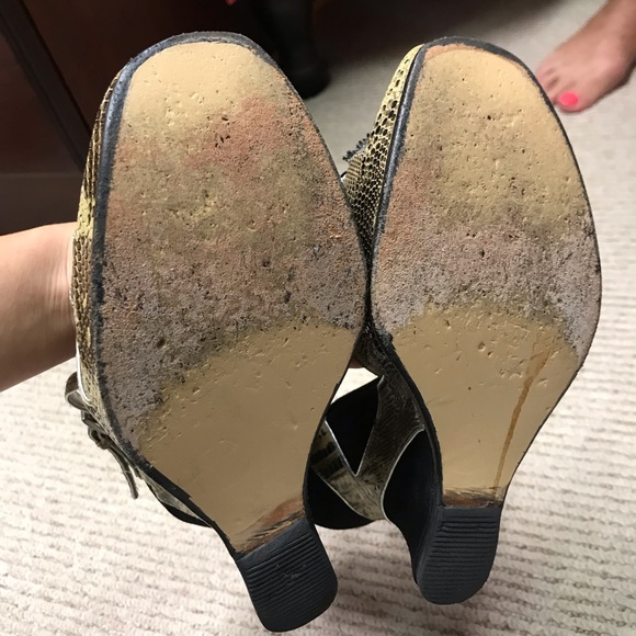 Prada lizard and black suede wedges - Picture 8 of 8